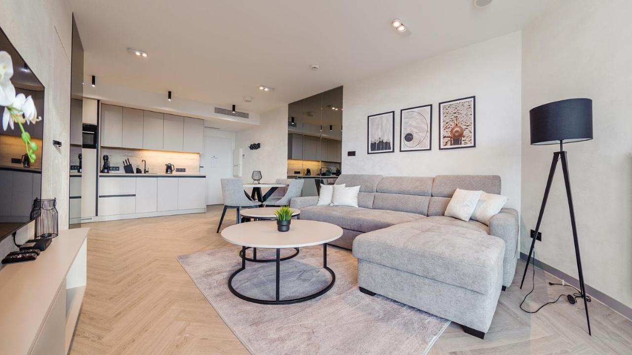 Apartamenty Sun & Snow Pinea بوبيروفو المظهر الخارجي الصورة